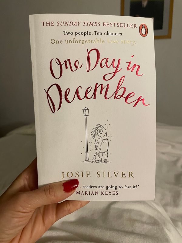 Book: One Day in December by Josie Silver