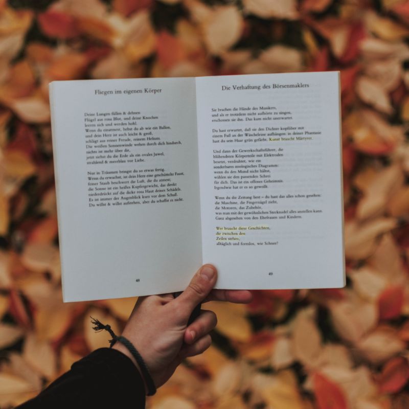 072 Poetry Lounge #3 - Words of Venus, Rupi Kaur, Hermann Hesse - Natural Woman Alchemy - Nadine Kuehn