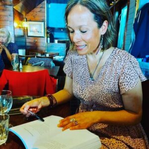 The Women Who Gathered with Alexandra Fraser Duran - Natural Woman Alchemy Podcast with Nadine Kuehn